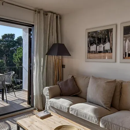 Refurbished Calella De Pal. 250mts