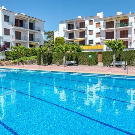 Appartement Refurbished Calella De Pal. 250mts