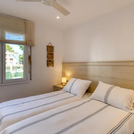 Appartement Refurbished Calella De Pal. 250mts *